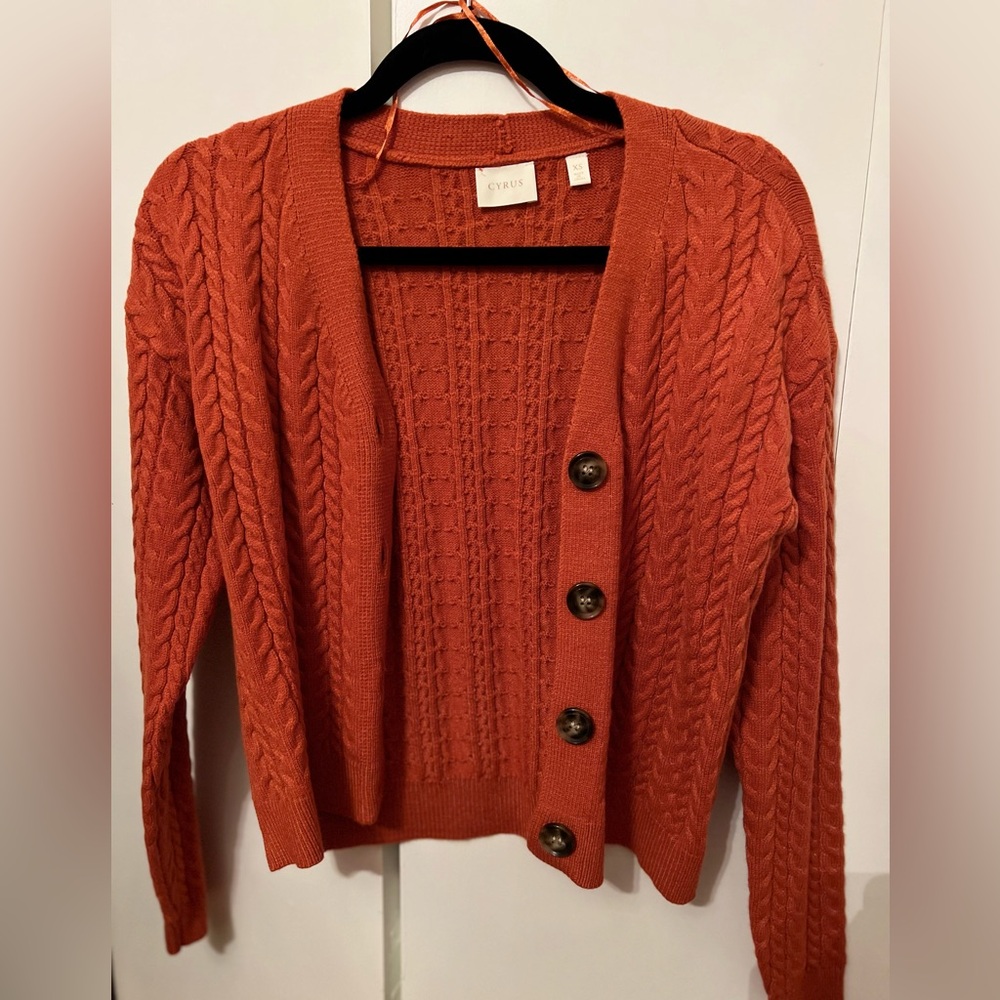 Cyrus cardigan